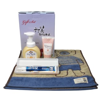 ���ν� Ÿ�� + ũ���� ġ��ĩ�� ��Ʈ + ���̱����� �ڵ���� + ���ϳ��� �ڵ忡���� 4�� ��Ʈ